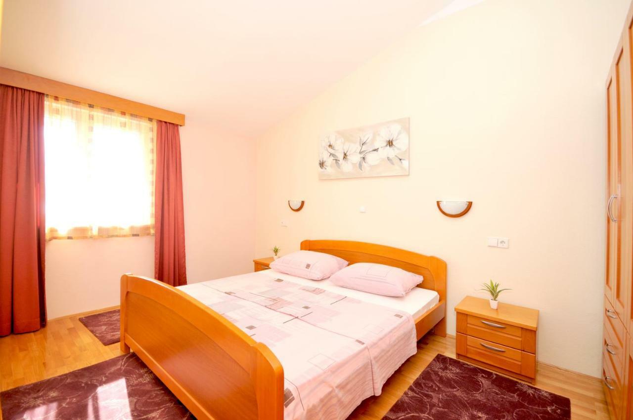Apartman Beric Trogir Buitenkant foto